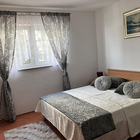 Ferienwohnung App Martina Dramalj Exterior foto
