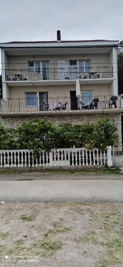 Ferienwohnung App Martina Dramalj Exterior foto